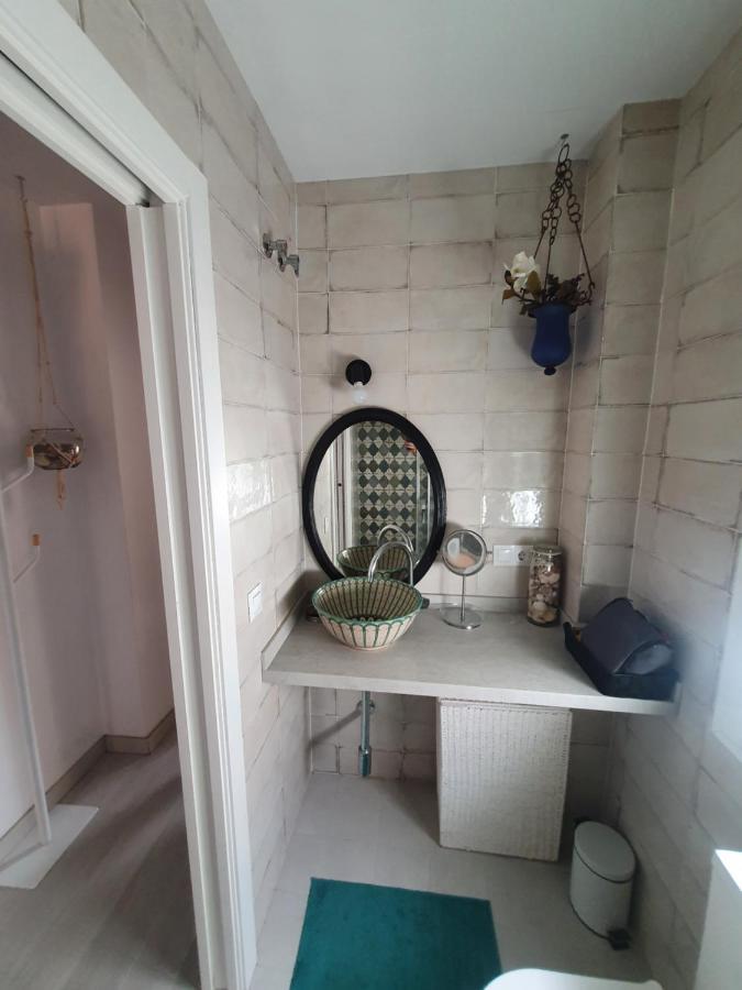 Beautiful Apartment With Terrace San Basilio セビリア エクステリア 写真
